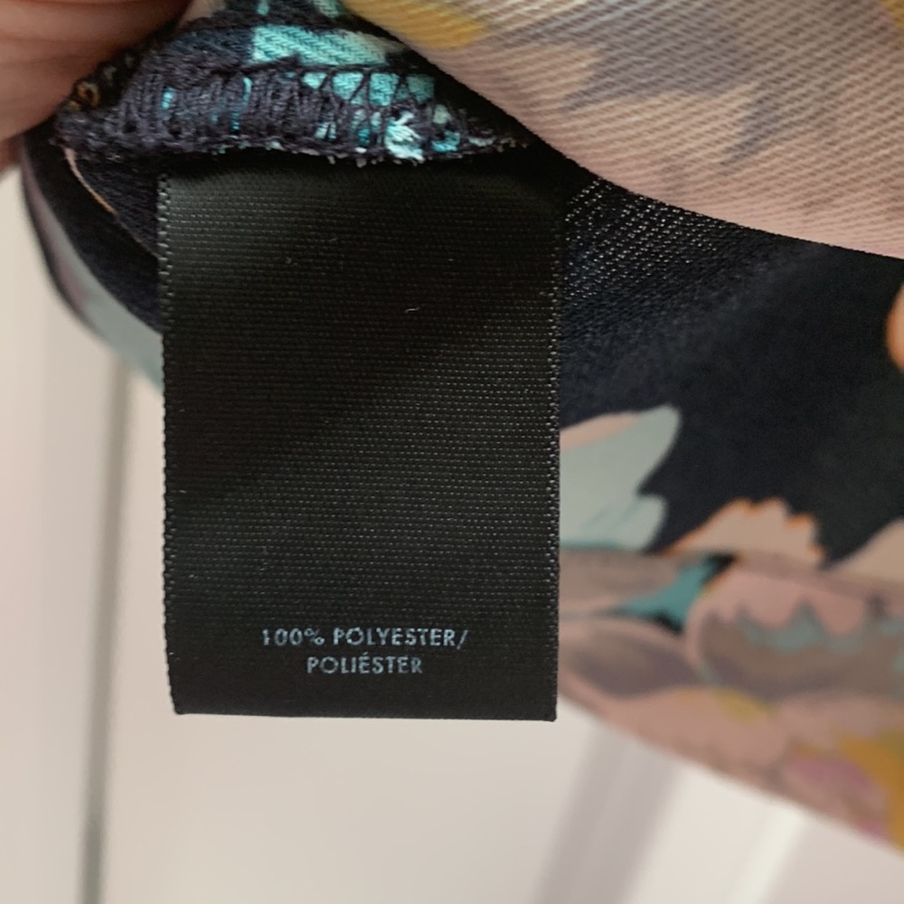 Ann Taylor Tropical Floral Top - Picture 5 of 5